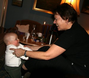 Riding "mormors" foot.